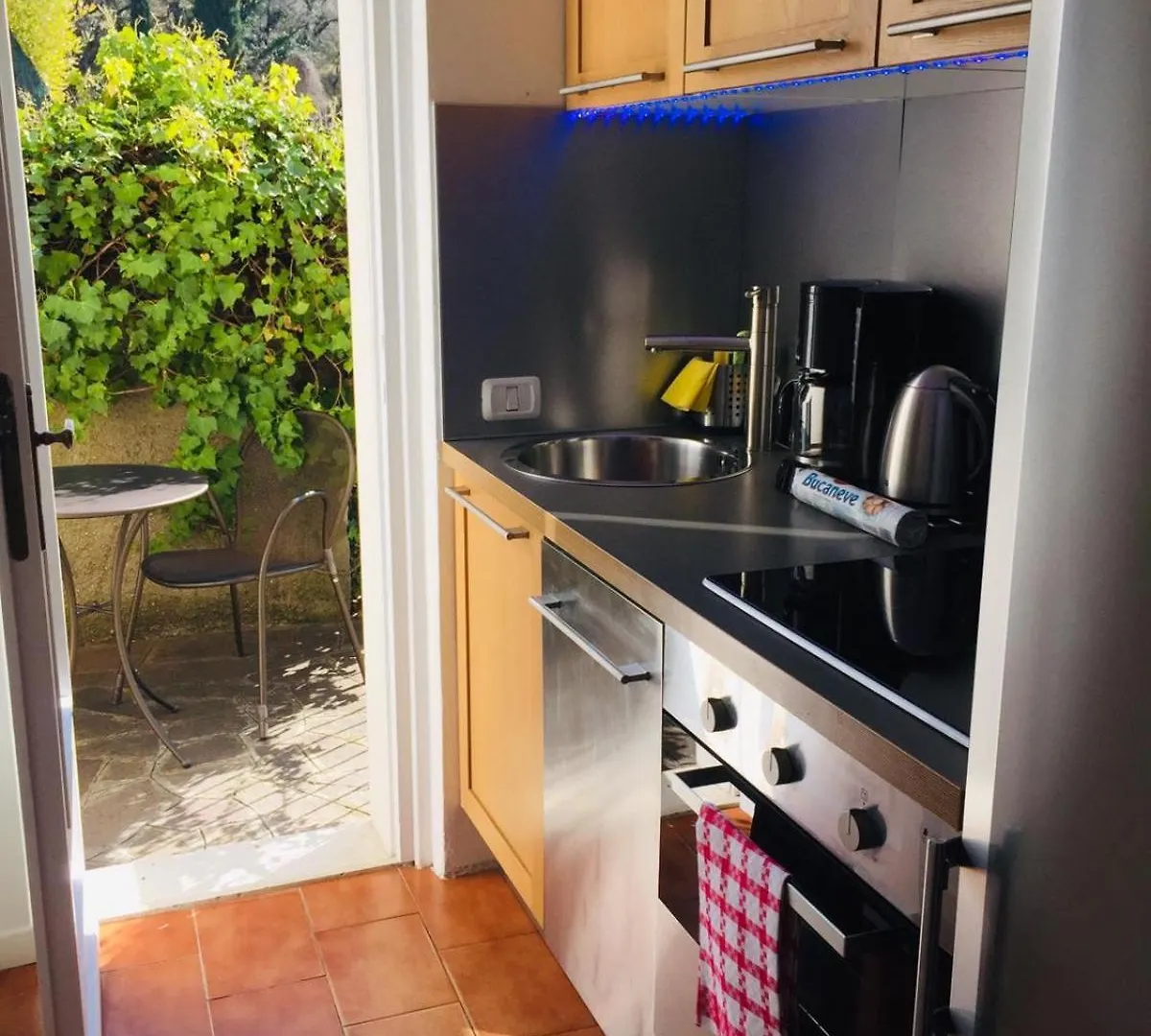 Casa Vacanze Mazurine10 Torri Del Benaco