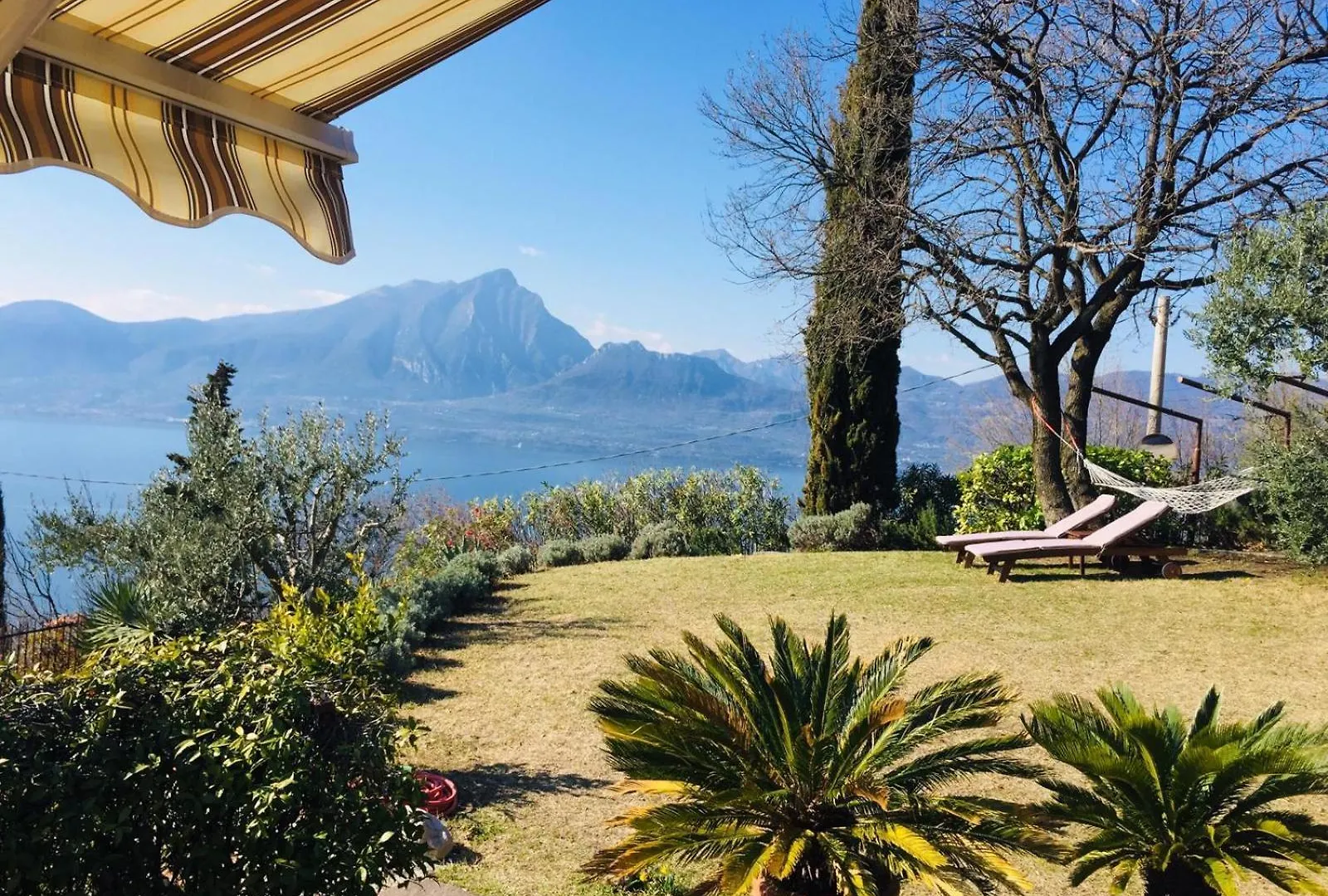 Casa Vacanze Mazurine10 Torri Del Benaco 0*,  Italien