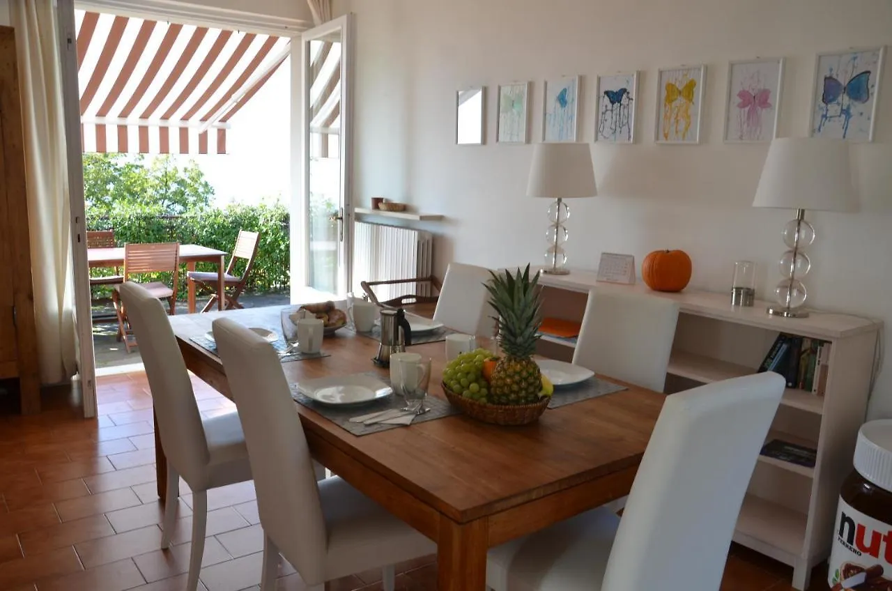 Casa Vacanze Mazurine10 Торри-дель-Бенако 0*,